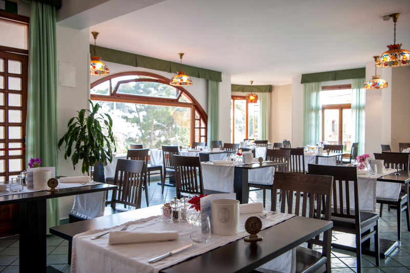 ristorante-baia-interno-blocco